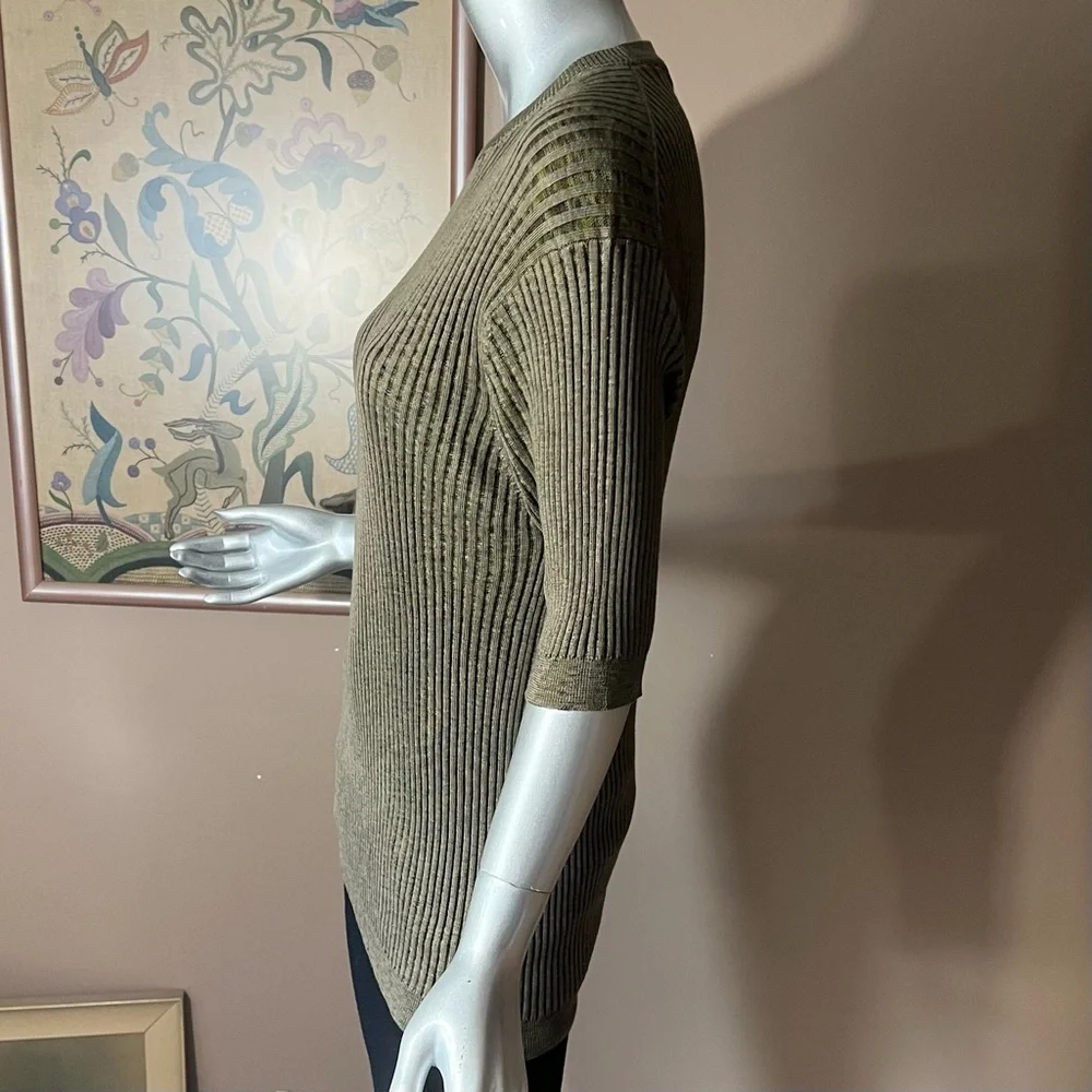 Baracuta 100% Silk Sweater Top Olive Green Ribbed Soft & Stretchy Size LARGE